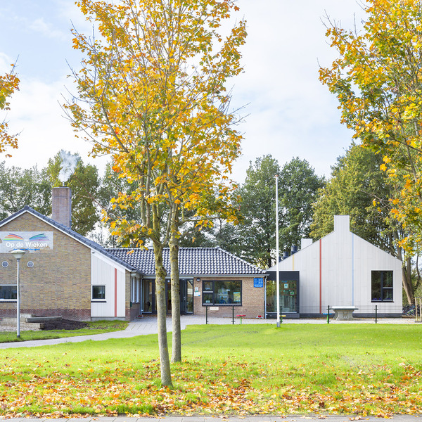 Aanbouw en renovatie basisschool Op de Wieken te Tollebeek